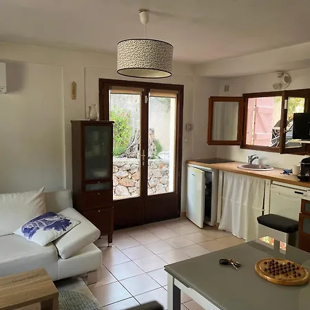 Petit Paradis 10 Rue Henry De Bournazel 06300 Apartment *